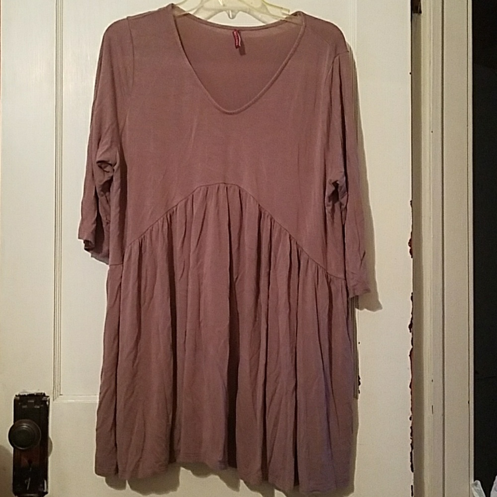 Brown flowy V neck top (resell from posh purchase)